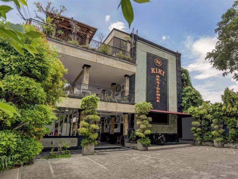 Super Oyo 3904 Kiki Residence Bali Legian Exterior foto
